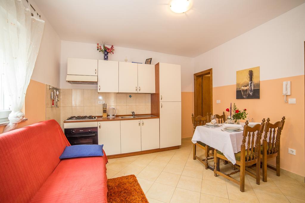 Apartments Saldun Trogir Exteriör bild