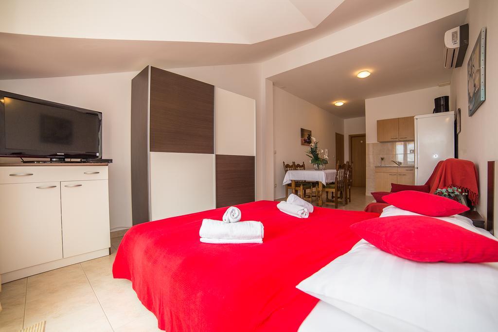 Apartments Saldun Trogir Exteriör bild