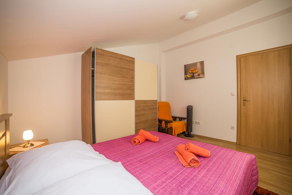 Apartments Saldun Trogir Exteriör bild
